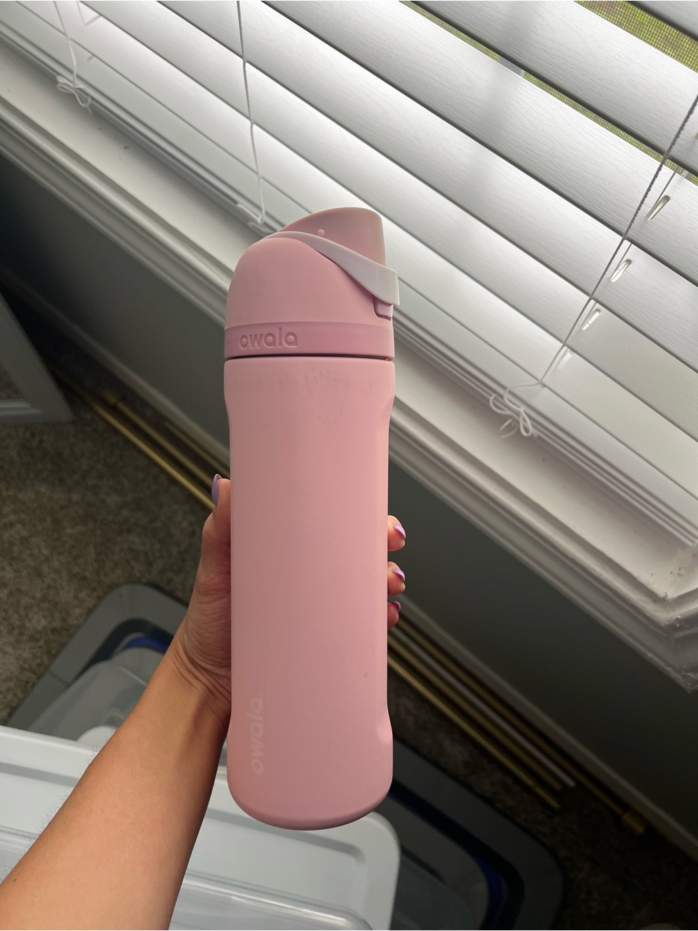 Owala Pink Rose Quartz 24oz
